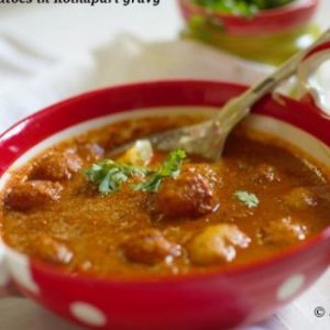 Baby potatoes in Kolhapuri gravy | Aloo Kolhapuri recipe