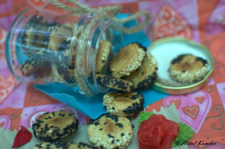 sesame-cheese-sables-french-shortbread-cookies
