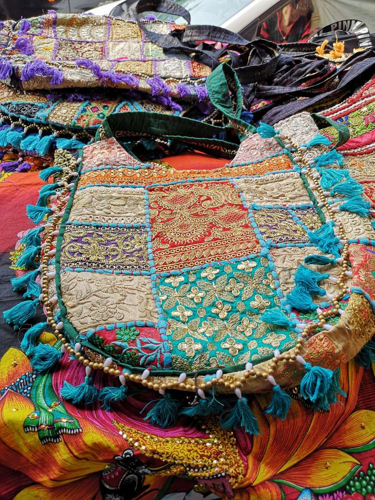 blog on Colaba Causeway Shopping Tips and Tricks, beautiful embroidered hand bags on sale at Colaba Causeway market, Mumbai