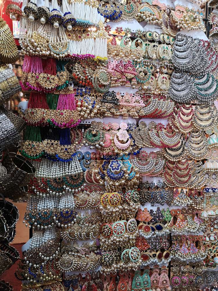 beautiful, colorful pearl and silver boho, earrings, long earrings, displayed at colaba causeway market