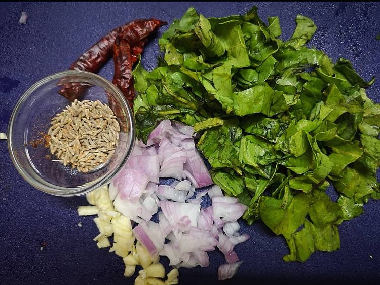 ingredients for spinach raita