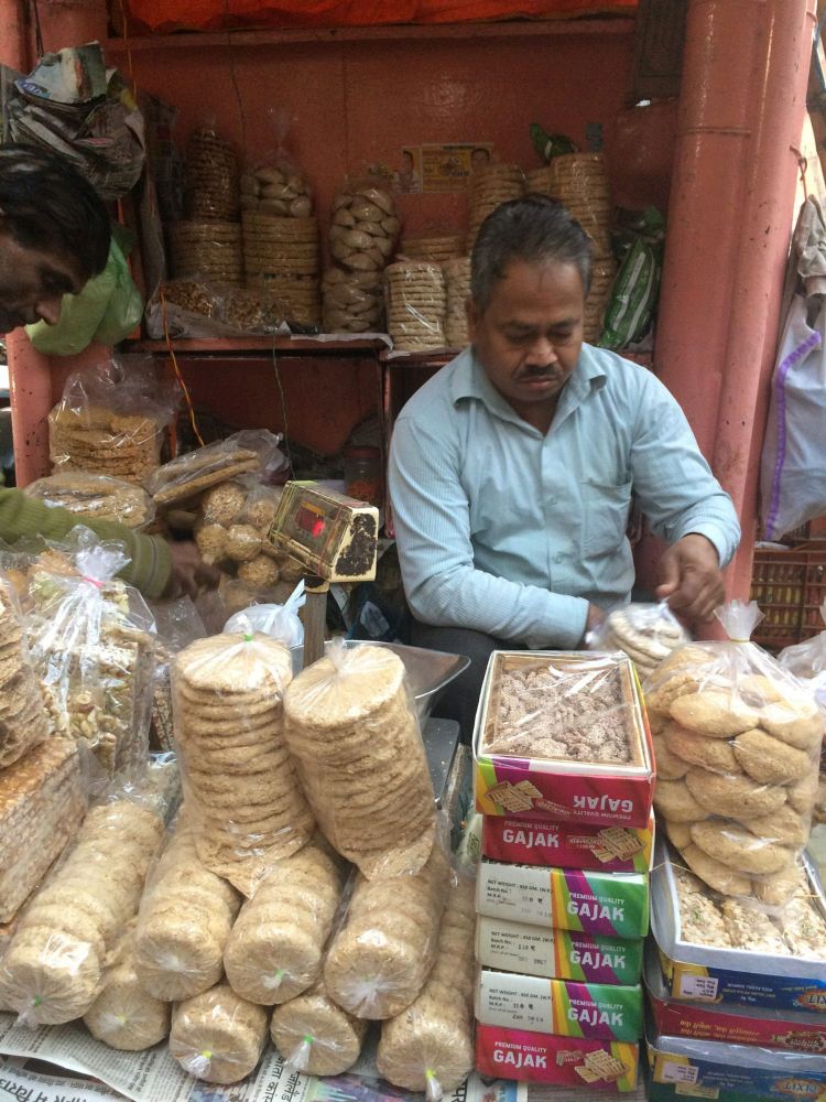 the ultimate banaras food guide, food culture of Varanasi