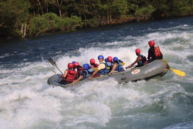 Dandeli for adventure lovers, River rafting at Dandeli