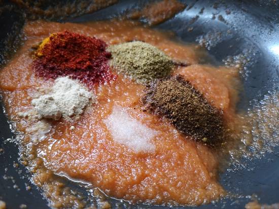 spices for chole recipe, punjabi chole recipe