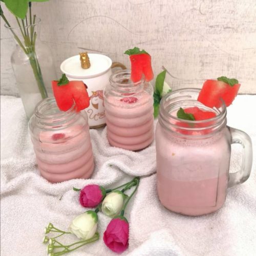 nice layout of watermelon milkshake garnished with watermelon pieces ,how to make watermelon milkshake