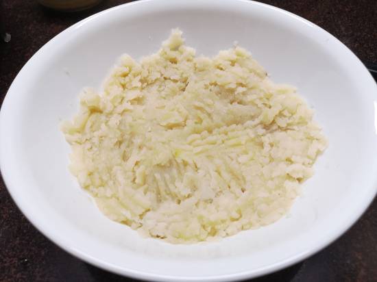 mashed potatoes for Recipe of Sweet Corn tikkis | Sweet Corn Pattice Recipe