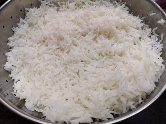 boiled rice for Recipe of Sweet Corn Pulao | How to make sweet corn rice