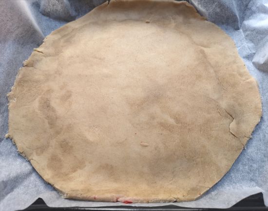 Rolling Galette Dough into a circle for galette