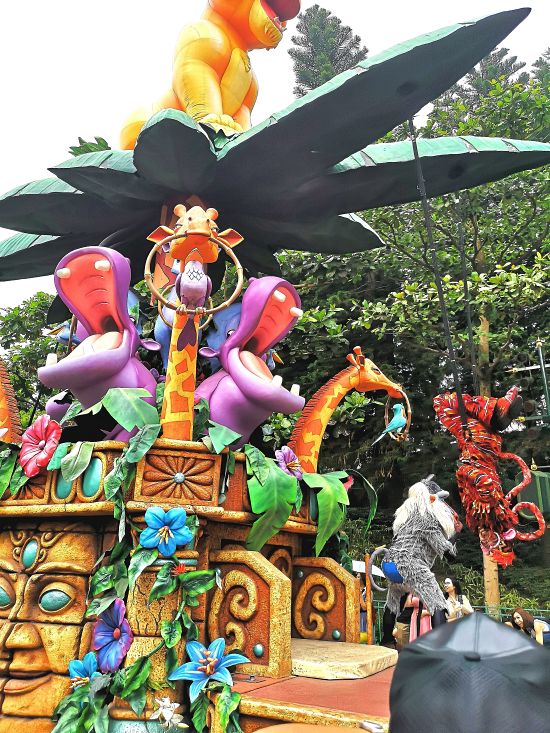 Mickey's Halloween Street Party at Hong Kong Disneyland, disneyland travel post