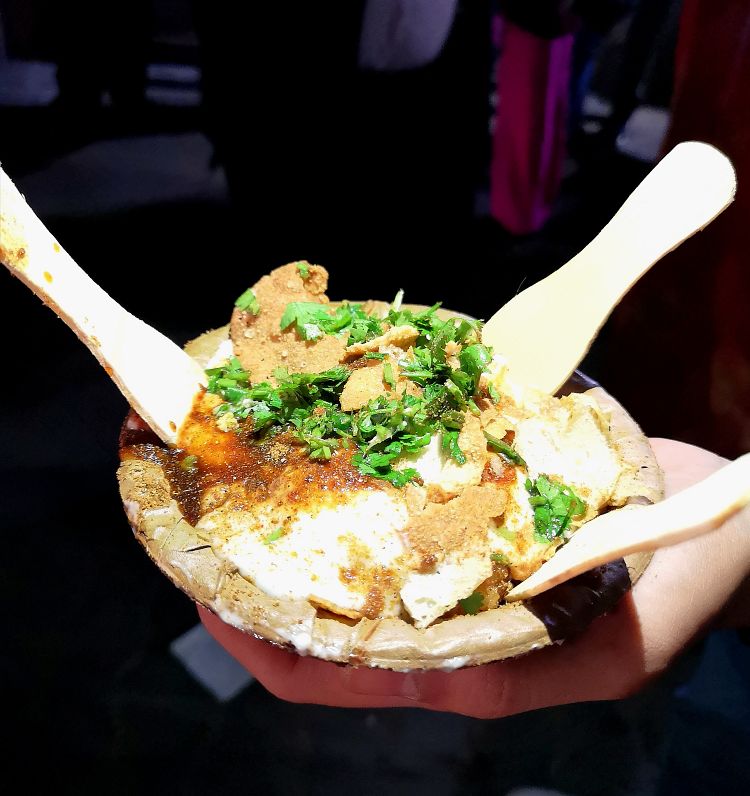 Foodies guide in Lucknow, Where to eat in Lucknow, Shukla Ki Chaat Lucknow