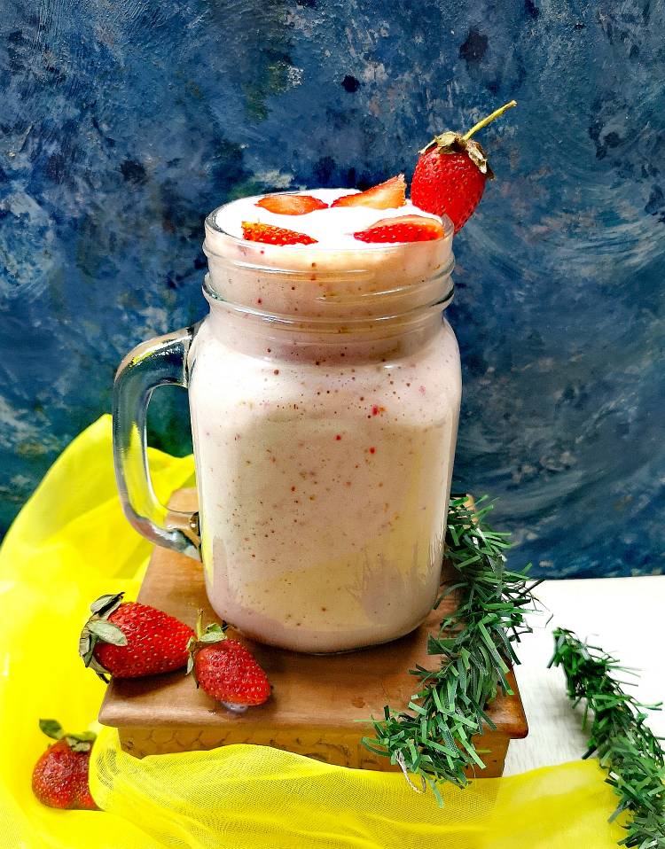 front view of delicious and creamy Strawberry Banana Milkshake, Creamy Strawberry Banana Shake
