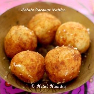 Farali Potato Coconut Pattice | Vrat Recipe